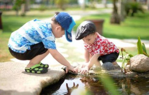 五行缺水的个性2023岳姓男孩名字_岳雨宏名字打多少分测试